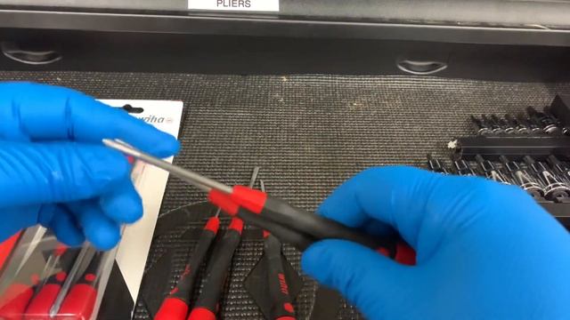 Wiha 5 Piece PicoFinish Precision Screwdrivers 26195 смотреть онлайн