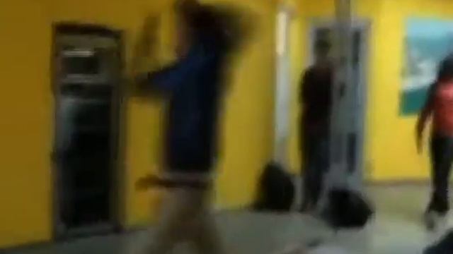 Теплый лед. Алексей Крупник смотреть онлайн