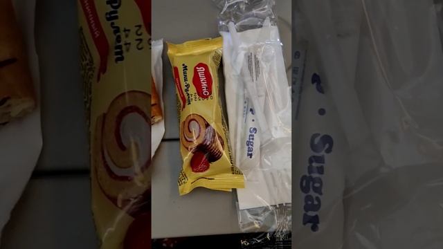 Еда #2 в самолете на Пхукет. Таиланд 2024 за 50 тысяч рублей с перелетом. Пхукет.@tutsi-dieti смотреть онлайн