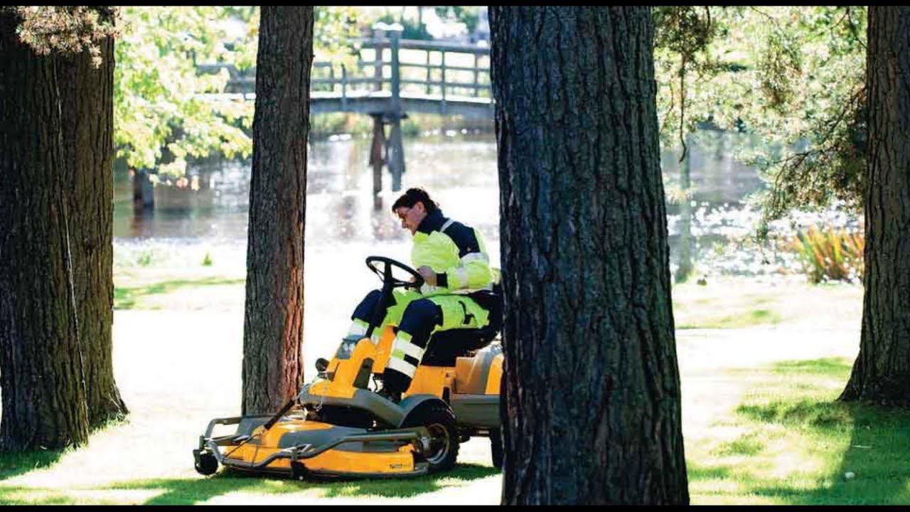 Stiga park plus with 100 combi 3 deck смотреть онлайн