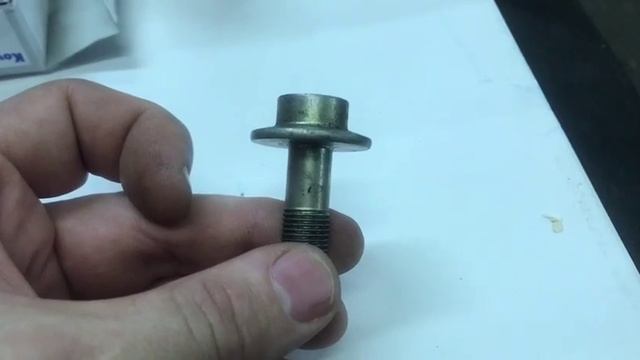 Субару#Subaru EJ200-серии. Замена ГРМ. Сила есть, попробуем помочь включить мозги)) смотреть онлайн