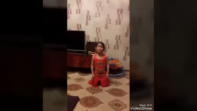 Алиса ғажайыптар елінде/Алиса в стране чудес смотреть онлайн