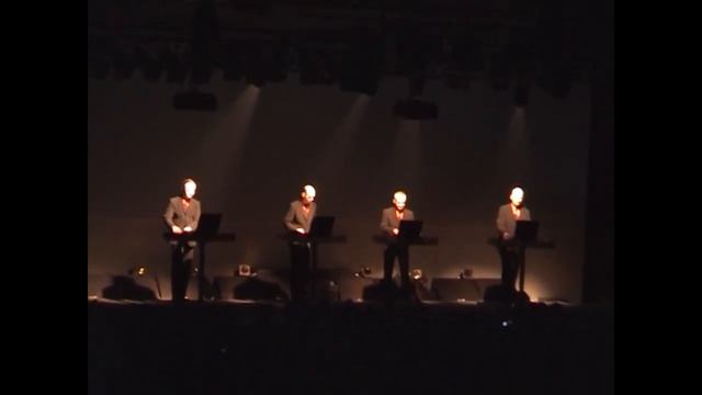 Kraftwerk Live 4/1/2004 La Riviera Madrid