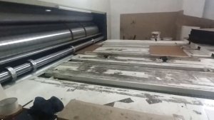 Универсальная линия производства гофрокоробов модель SAFR-1424-2FL (Четырехклапанные ящики, высечка)