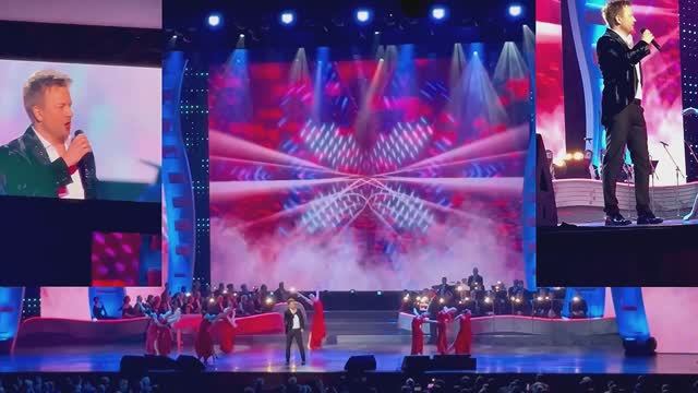 Макс Лидов поздравляет Александра Зацепина песня Ищу тебя