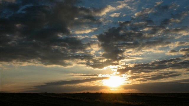 Justin Bieber vs Selena Gomez & The Scene - Around The Lights смотреть онлайн