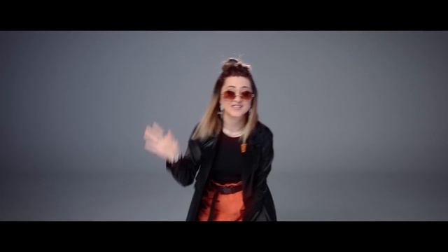 YOANA SASHOVA - SURCE NQMAM | ЙОАНА САШОВА - СЪРЦЕ НЯМАМ (OFFICIAL VIDEO) смотреть онлайн