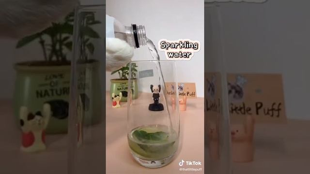 Gatito y bebida de limon смотреть онлайн