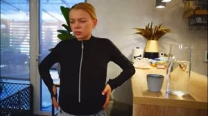 Моя подруга беременна! Амелька Карамелька!