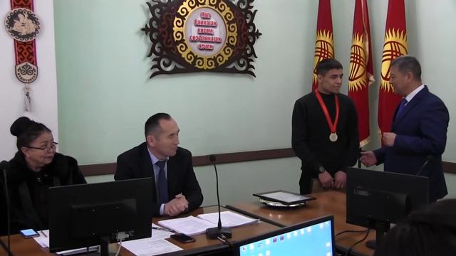 Менин сыймыктуу окуу жайым смотреть онлайн