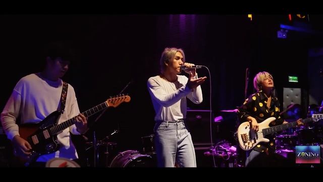 เส้นบางๆ - Indigo [Live at 3D2N] смотреть онлайн