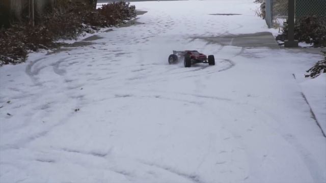 Traxxas XRT First Run смотреть онлайн