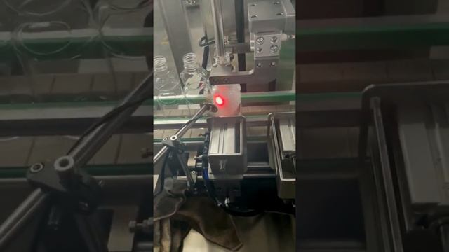 automatic single head paste emulsion bottle filling machine смотреть онлайн