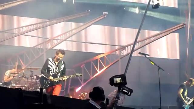 MUSE -  Butterflies And Hurricanes 26.05.2013 Live @Emirates Stadium In London