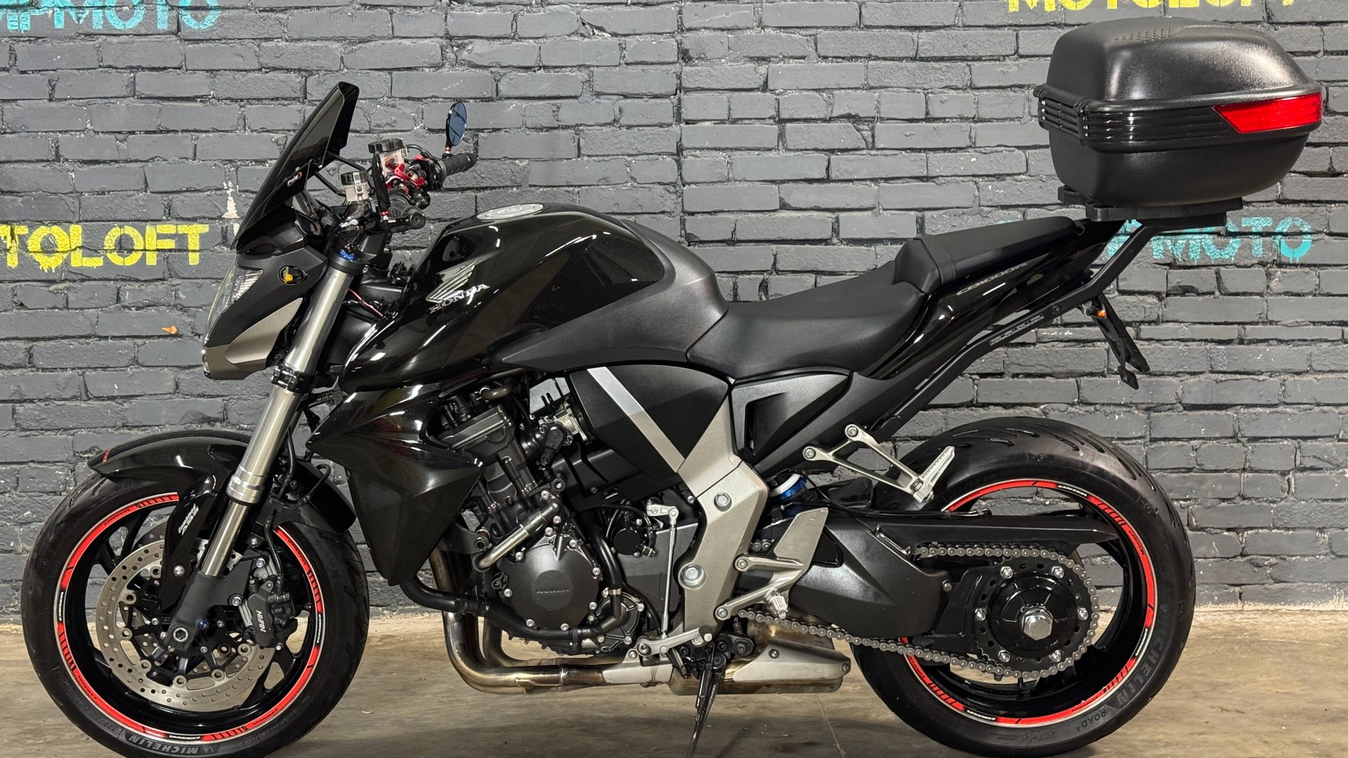 Honda CB1000R 2009 Black смотреть онлайн