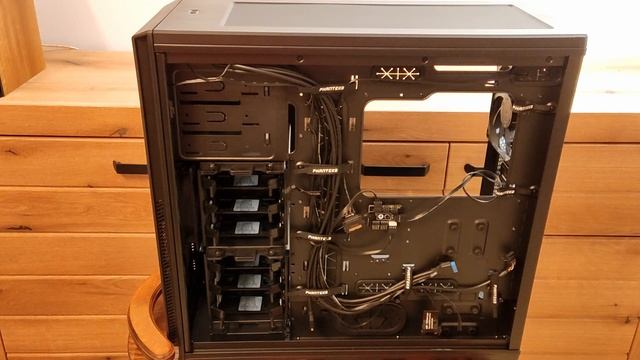 Phanteks Enthoo Pro TG - unboxing & prezentacja смотреть онлайн