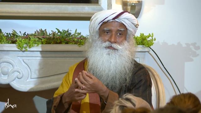 Sustainability: Is Consciousness the Key? Ed Begley, Jr. in Conversation with Sadhguru смотреть онлайн