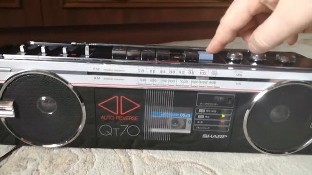 SHARP Qt-70 смотреть онлайн