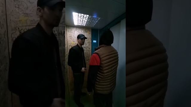 Вахте хамсояи нагли дори мехмони даьватуш мекуни смотреть онлайн