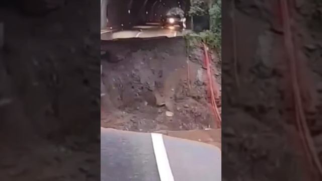 Дрожь Земли. Стихийное бедствие. смотреть онлайн