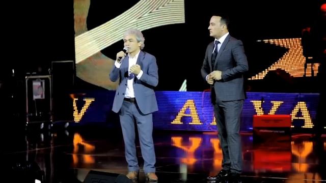 Anvar Sanayev Ko‘z Yoshlarini Ushlab Turolmadi. Konsert Dasturidan Esdalik Lavha. #subscribe