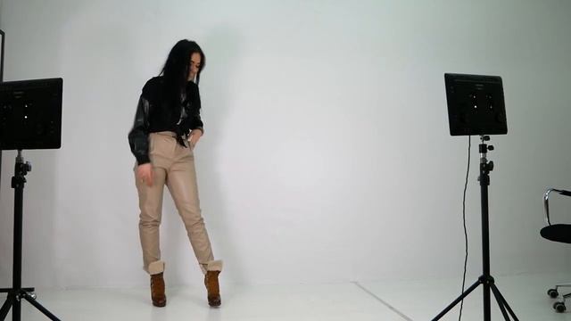 Chic & Comfortable_ Footwear That Combines Style With Ease #fashion #style #outfit #Girl #Fyp #Sexy