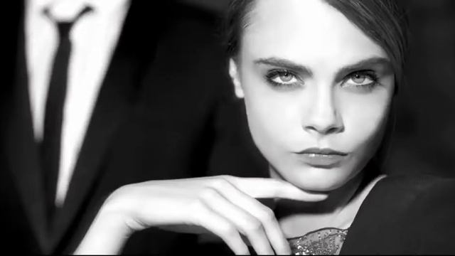 Реклама Yves Saint Laurent Baby Doll