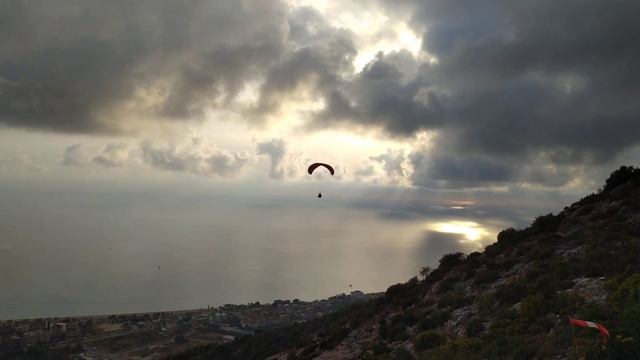 Eda ile uçuşlar tam gaz devam değiyor yakında tandem pilot olacak 😉 смотреть онлайн