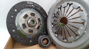 🟢VALEO 821071
🟡Сцепление комплект Largus, Logan, Sandero, Duster 16V 1.6L корзина, диск, выжимной