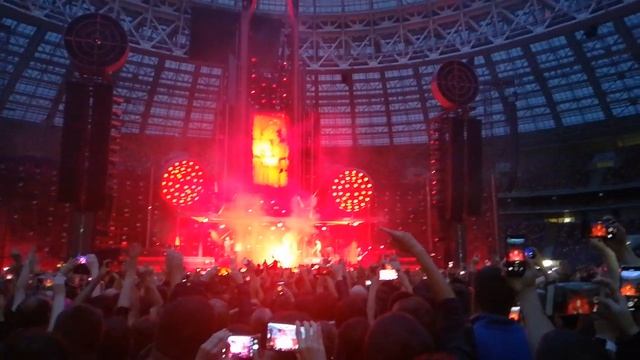2019/07/29 Rammstein - Mein Herz Brennt p.2 (live) EuropeTour. Лужники. Москва смотреть онлайн
