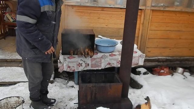 Коптим рыбу сами вот в такой печи смотреть онлайн