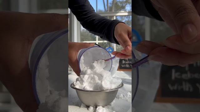 Powdery Ice Tutorial Request. #asmr #iceeating #snow #blender #diy смотреть онлайн