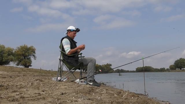 Рыбалка на жмых в октябре Осенняя рыбалка в Астрахани смотреть онлайн