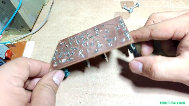 Amplificador De 100 Watts de sonido potente смотреть онлайн