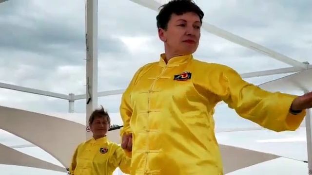 Фатима Базрова. Отзыв о Черноморском Фестивале Оздоровительного Цигун 24-25 апреля 2021 г смотреть онлайн