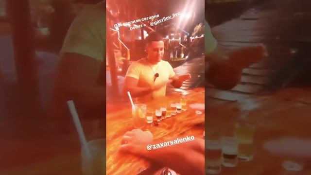 Ирина Пингвинова и Дмитрий Чайков в сторис 31.01.2020. Повеселили сегодня ребят.. смотреть онлайн