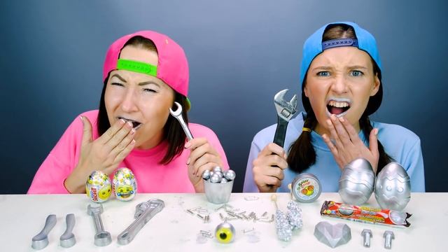 СЕРЕБРЯНАЯ ЕДА! 24 ЧАСА ЕДИМ ЕДУ ОДНОГО ЦВЕТА! Цветной Челлендж от Пико Поки смотреть онлайн