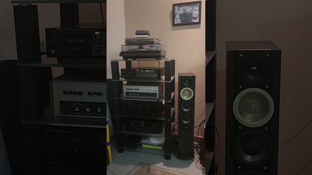 Демонстрация работы Teac V-909RX смотреть онлайн
