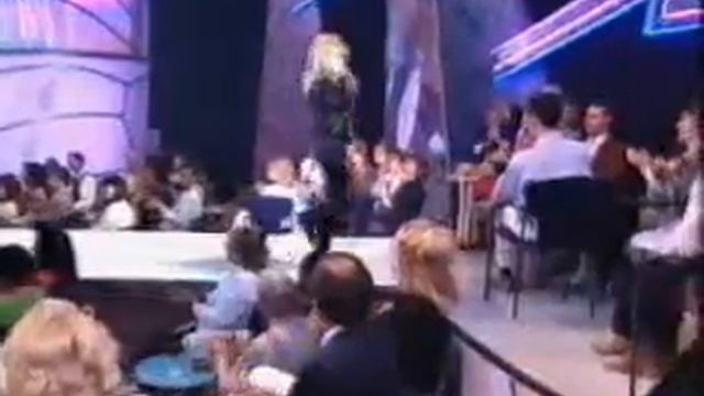 Olivia Newton-John Let's Get Physical video remix.wmv смотреть онлайн