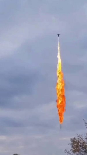 Испытания российского дрога с огнемётом для сбивания вражеских дронов.