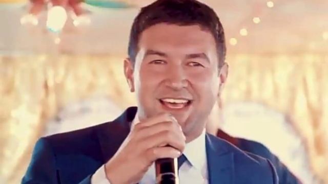 Бобур Холматов 