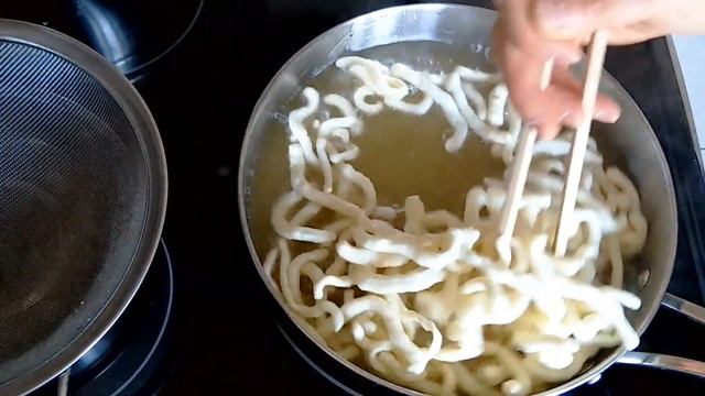 沙琪玛按这个配方比例 简单易做 比买的还好吃 Homemade Shaqima dessert смотреть онлайн