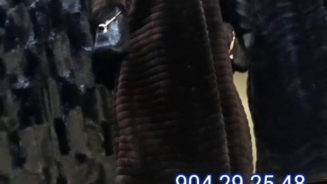 Бозори Корвон. Нархи курткаи ғафси мавсими  ва палто-ҳои зебо!! Танҳо барои занон.