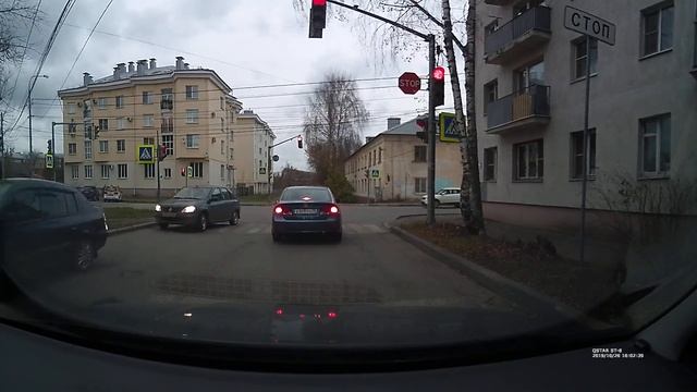 Положил с прибором - Е305ТО76 (Ушло в ГИБДД) смотреть онлайн
