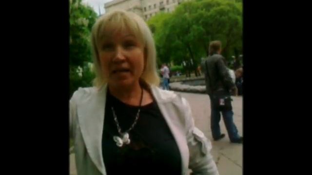 "Меня признали королевой" смотреть онлайн