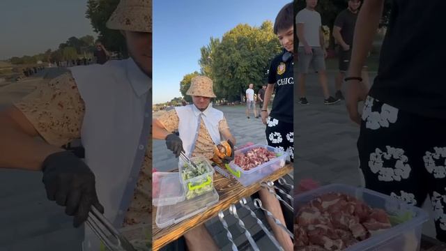 Мангал на колесах смотреть онлайн