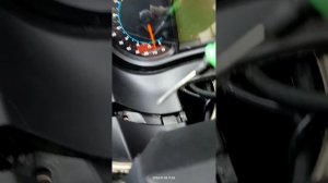 ODES PATHCROSS 850. Снять пластик воздушного фильтра.