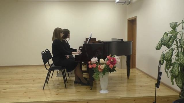 Дуэт-ф-но_21-35 лет_Липецк_Кузнецова Елизавета Валерьевна,Татаринова Мария Леонидовна_Старый рояль смотреть онлайн