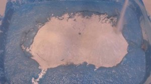 Grey powder and white laundry powder🦋blue and purple liquid. Squeezing sponges asmr