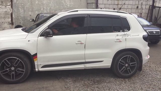 ABT выхлоп на Tiguan TSI 2 смотреть онлайн